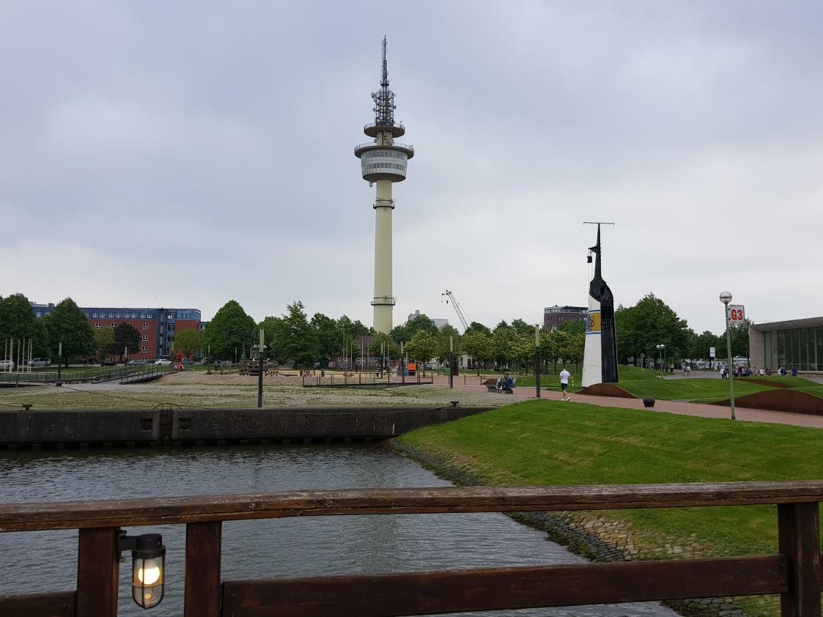 Ferienwohnung Koralle - Am Wasser เบรเมอร์ฮาเฟิน ภายนอก รูปภาพ